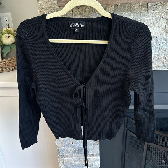 Danielle Bernstein Tie Front Cardigan - Picture 3 of 3